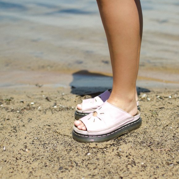 Dr. Martens Shoes - Vintage Color Changing Dr. Marten Sandals Rare 7